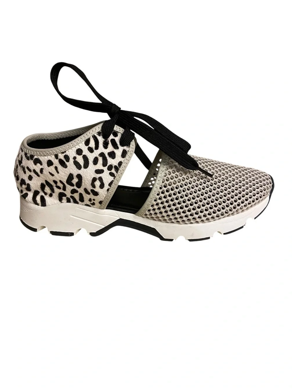 All black amazing mesh Leopard-Accent Breathable Knit Lace-Up Women’s Sneaker - Picture 1 of 4